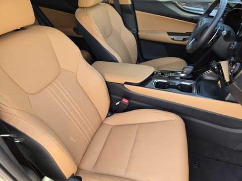 Used 2024 Lexus NX 350 AWD image 10