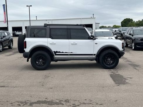 Used 2021 Ford Bronco Wildtrak AWD/4WD image 3