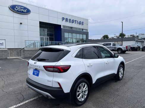 Certified 2024 Ford Escape Active w/ Tech Pack #1 AWD/4WD image 8
