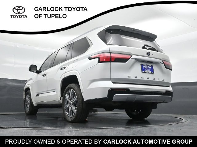 Used 2024 Toyota Sequoia Capstone AWD/4WD image 42