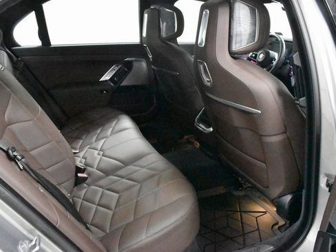 Used 2024 BMW 760i xDrive w/ Executive Package image 13