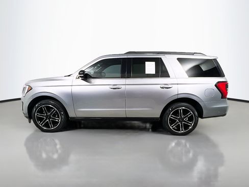 Used 2021 Ford Expedition Limited RWD image 9
