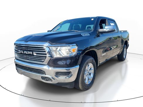 Used 2024 RAM 1500 Laramie image 3