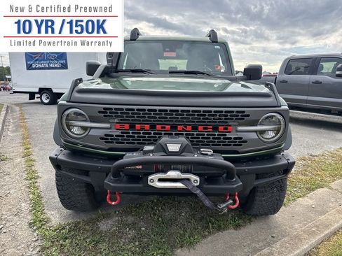 Used 2024 Ford Bronco Everglades image 2