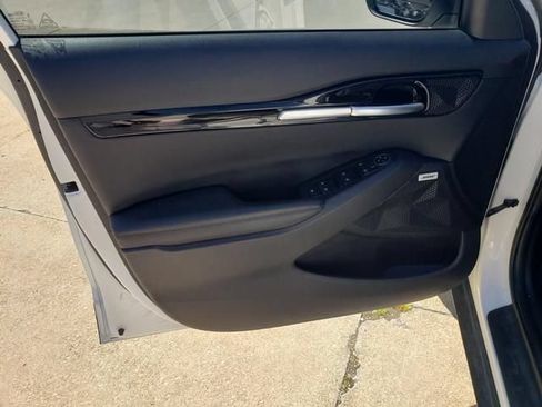 Used 2021 Kia Seltos SX AWD/4WD image 12