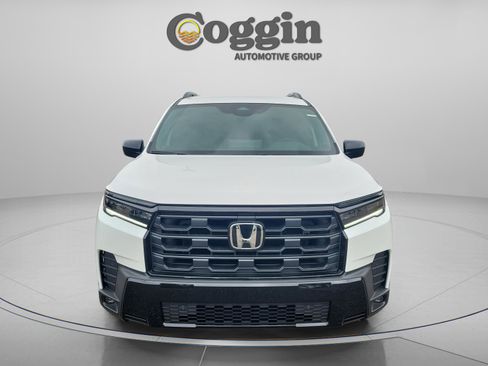 New 2026 Honda Pilot Sport image 8