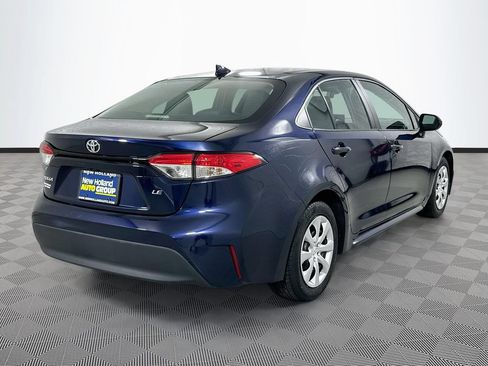 Used 2024 Toyota Corolla LE FWD image 7