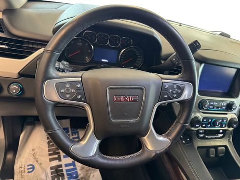 Used 2018 GMC Yukon SLT w/ Open Road Package image 13