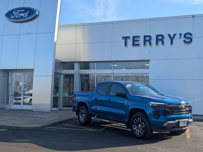 Used 2023 Chevrolet Colorado Z71 w/ Z71 Convenience Package 2