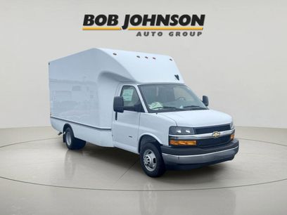 New 2025 Chevrolet Express 3500 w/ Power Convenience Package