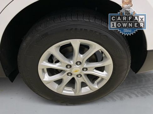 Used 2018 Chevrolet Equinox LS AWD/4WD image 18