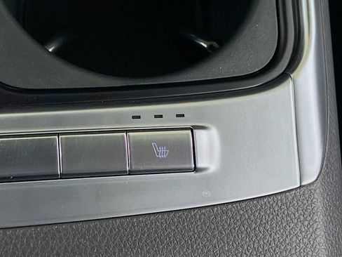 New 2026 Kia Carnival EX image 21