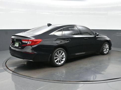 Used 2022 Honda Accord LX image 8