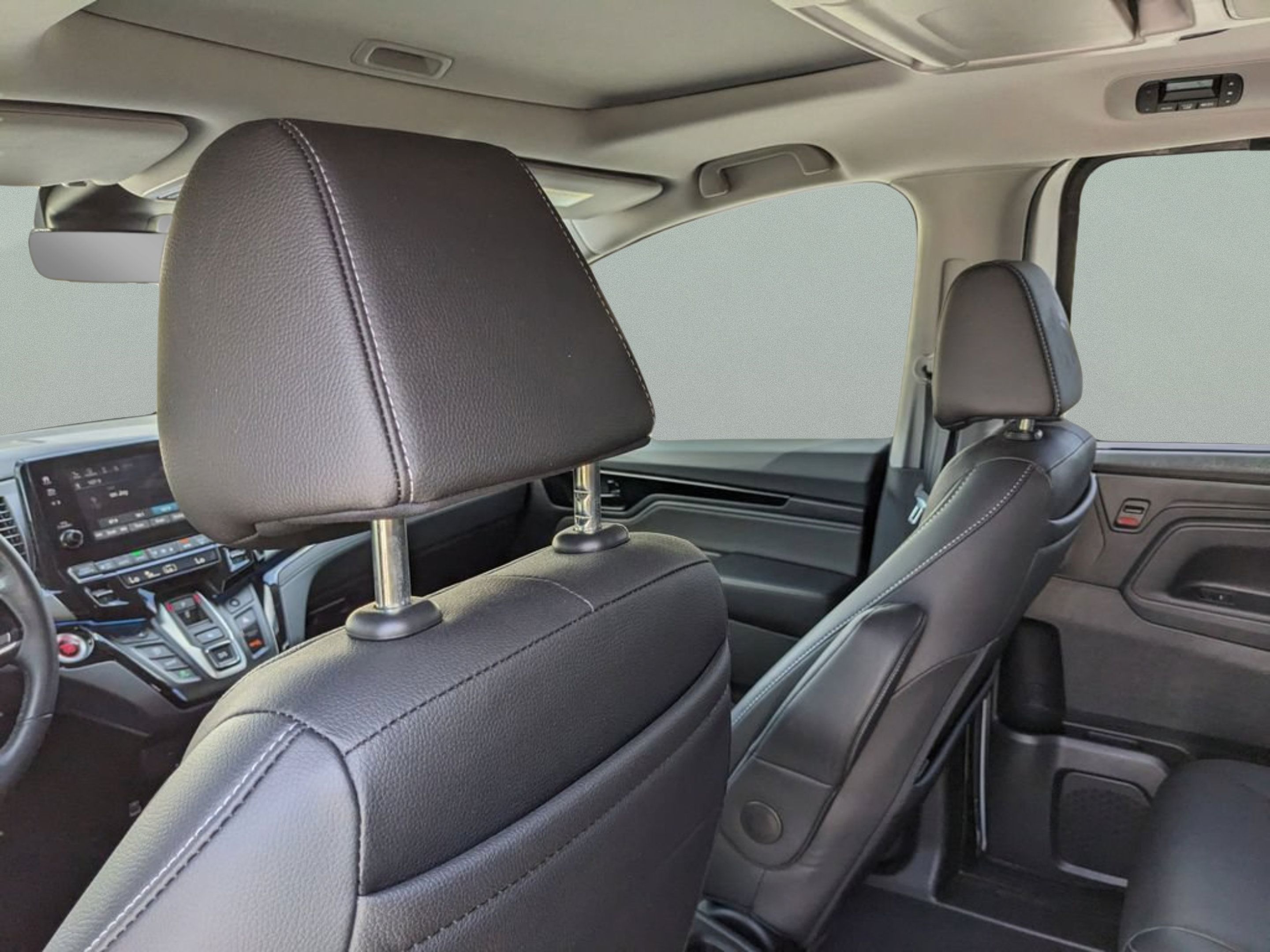 Used 2022 Honda Odyssey Touring image 13