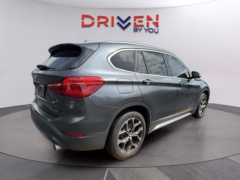 Used 2021 BMW X1 sDrive28i image 4