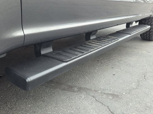 Used 2017 Ford F150 XLT image 35