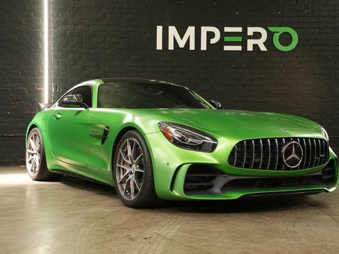 Used 2018 Mercedes-Benz AMG GT R image 1