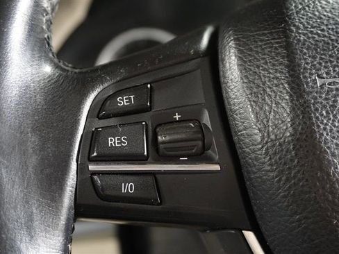 Used 2012 BMW 750Li xDrive image 14