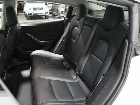 Used 2018 Tesla Model 3 Long Range image 22
