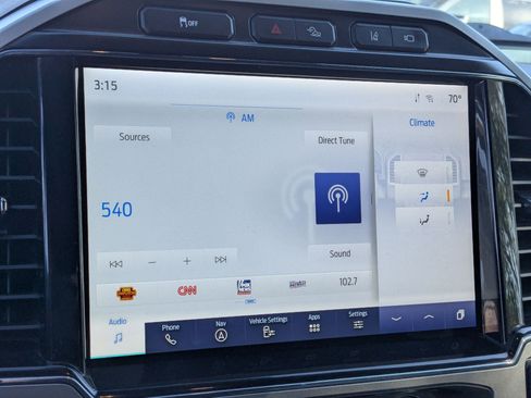 Used 2022 Ford F250 Lariat w/ Tremor Off-Road Package image 22