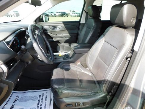 Used 2018 Chevrolet Traverse Premier w/ Driver Confidence II Package image 13