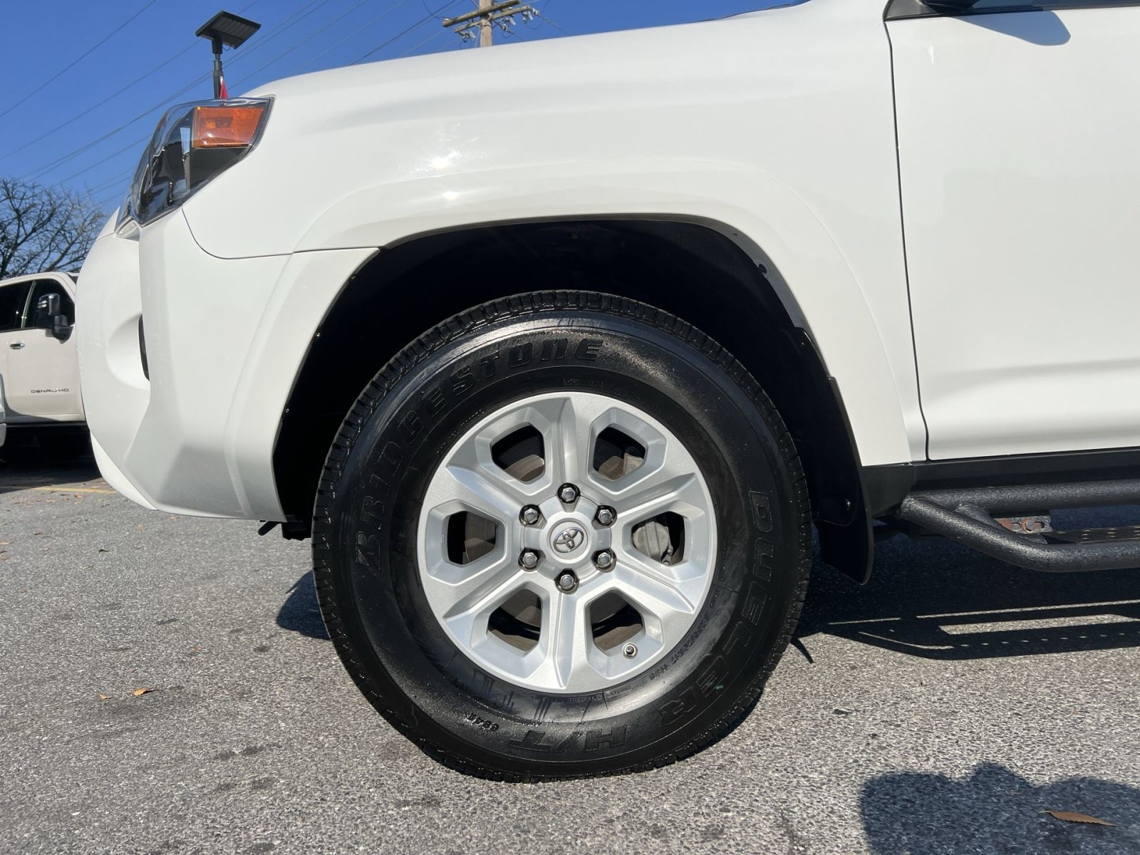 Used 2024 Toyota 4Runner SR5 Premium w/ Moonroof Package AWD/4WD image 12