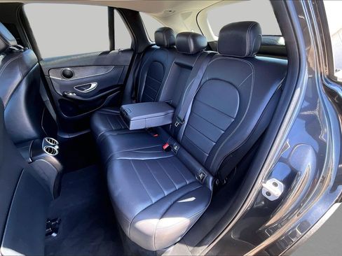Used 2022 Mercedes-Benz GLC 300 image 26