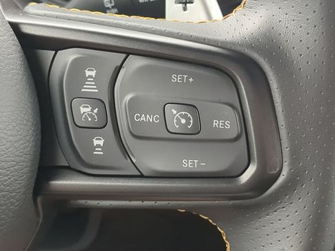 Used 2025 Jeep Wrangler Unlimited Rubicon 392 AWD/4WD image 24
