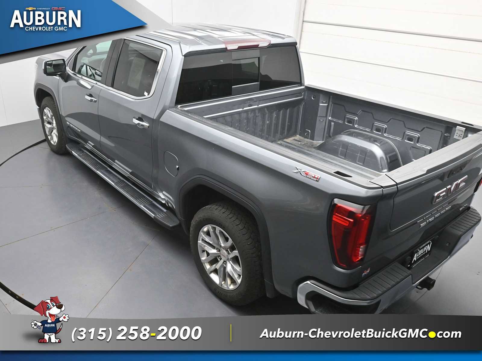 Used 2021 GMC Sierra 1500 SLT w/ SLT Premium Package AWD/4WD image 32