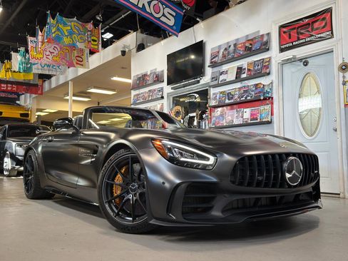 Used 2020 Mercedes-Benz AMG GT R image 1