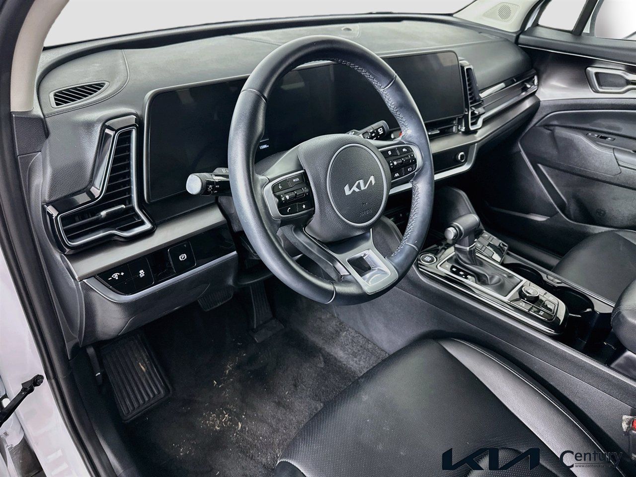 Certified 2025 Kia Sportage EX FWD image 9