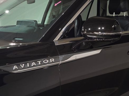 New 2026 Lincoln Aviator Premiere image 14