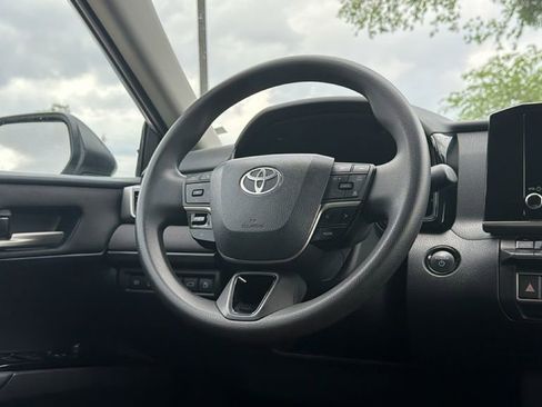 Certified 2025 Toyota Camry LE image 36