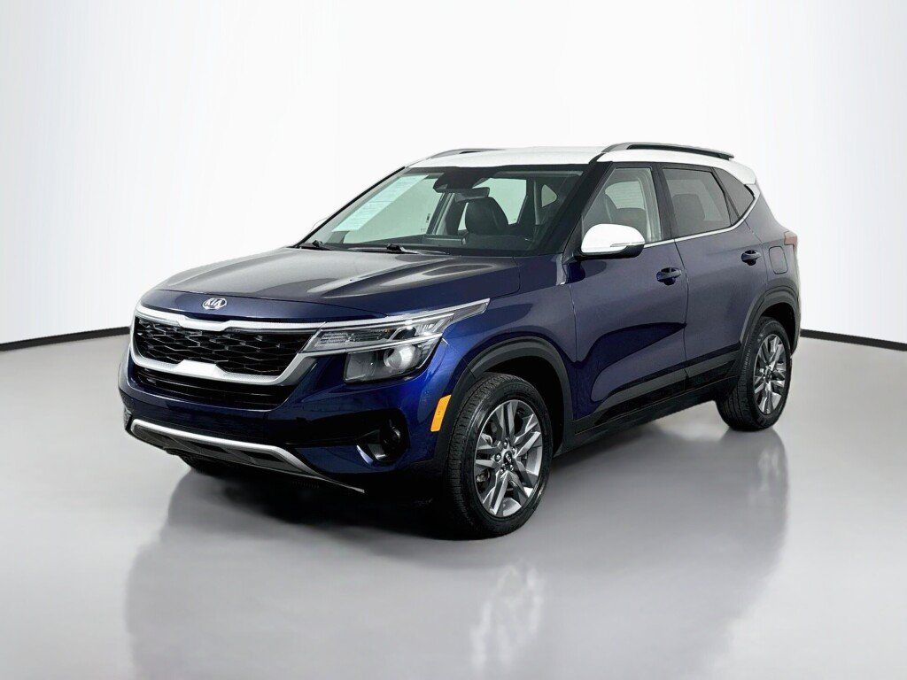 Used 2021 Kia Seltos S FWD image 1