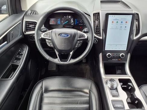 Used 2024 Ford Edge SEL AWD/4WD image 6