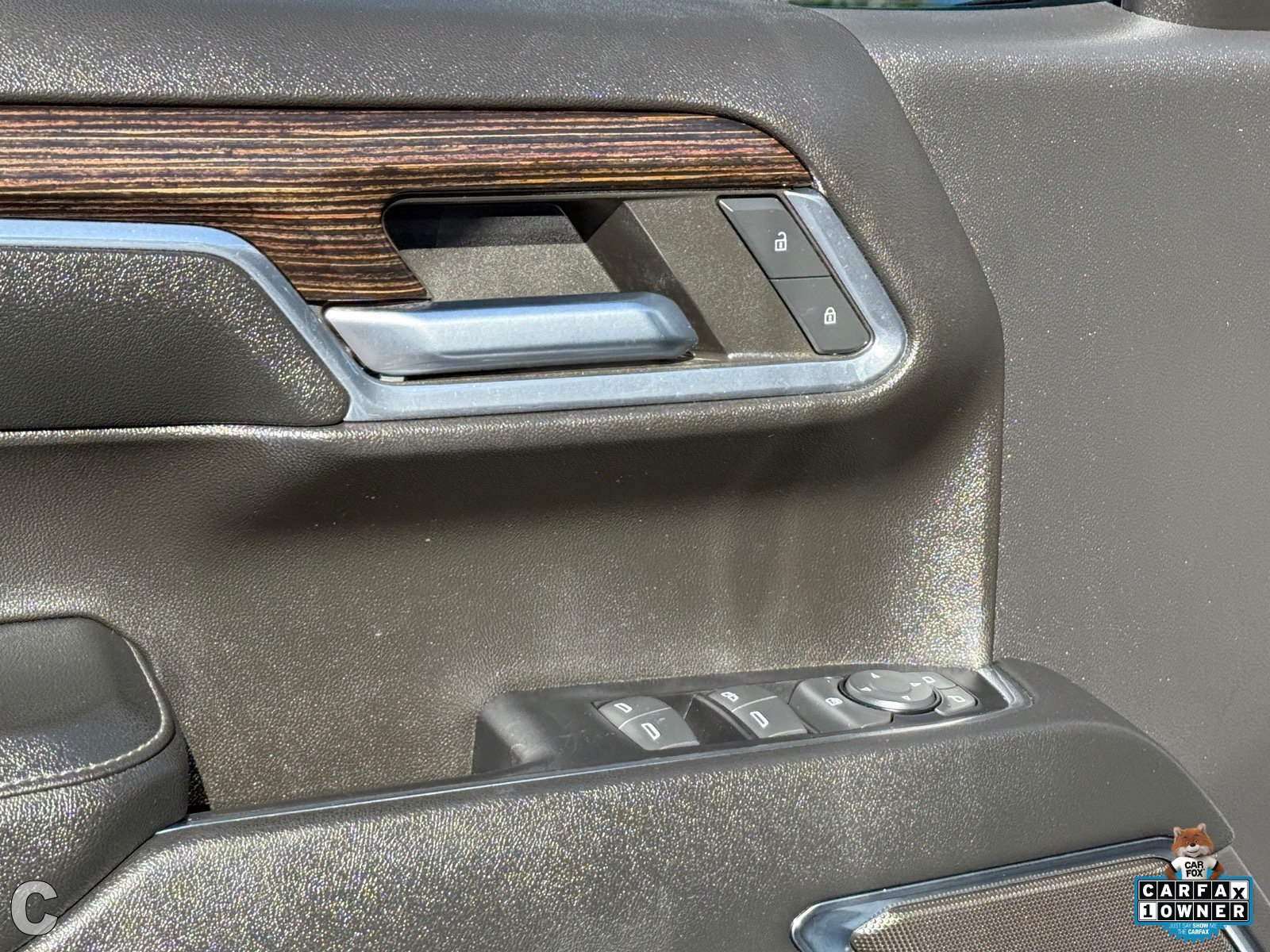 Used 2024 GMC Sierra 1500 SLE AWD/4WD image 19