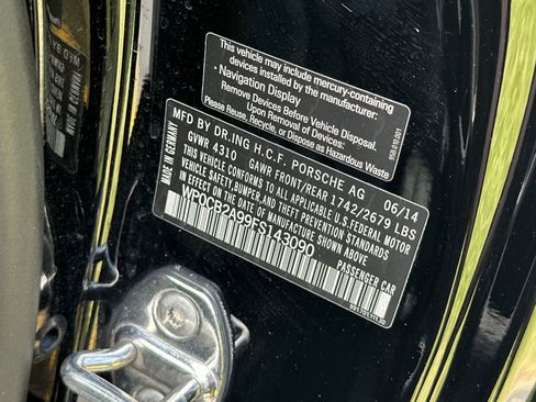 Certified 2015 Porsche 911 Carrera 4S AWD/4WD image 30