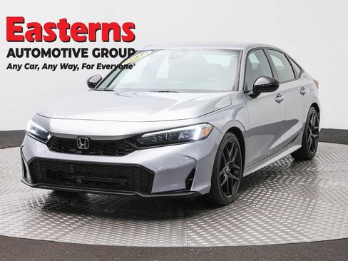 Used 2025 Honda Civic Sport image 1