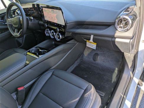 New 2026 Chevrolet Blazer EV LT AWD/4WD image 26