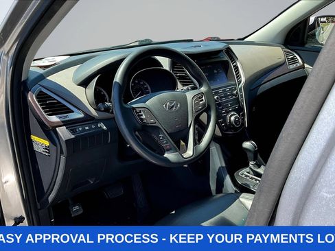 Used 2019 Hyundai Santa Fe XL SE FWD image 22