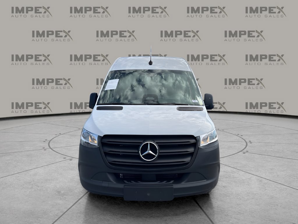 Used 2025 Mercedes-Benz Sprinter 2500 image 8