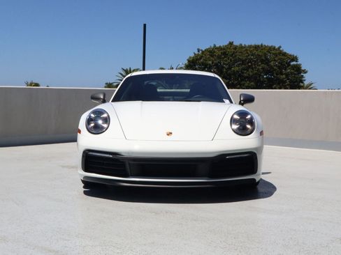Certified 2024 Porsche 911 Carrera T RWD image 6