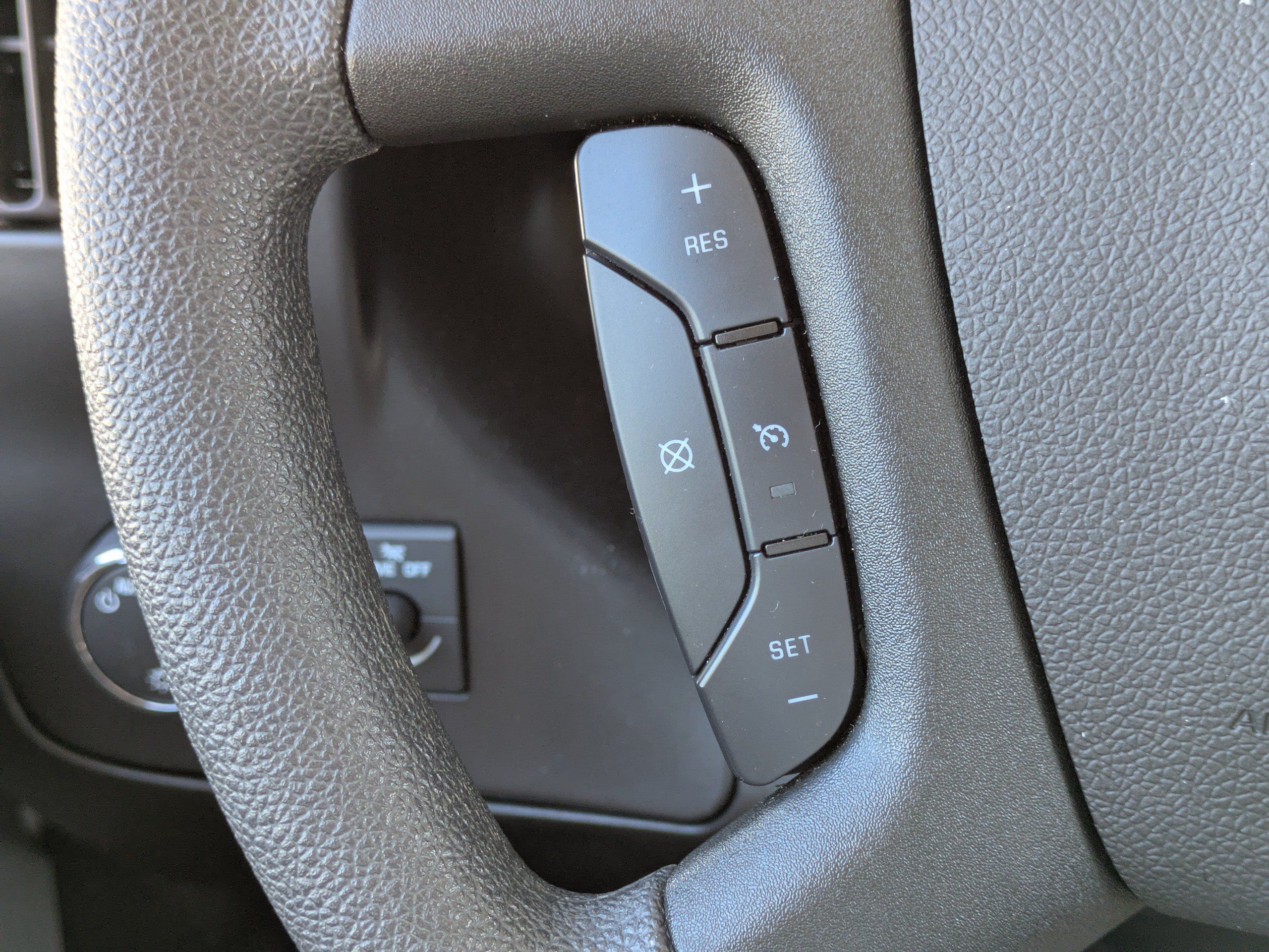 Used 2024 Chevrolet Express 3500 LT w/ LT Preferred Equipment Group RWD image 29