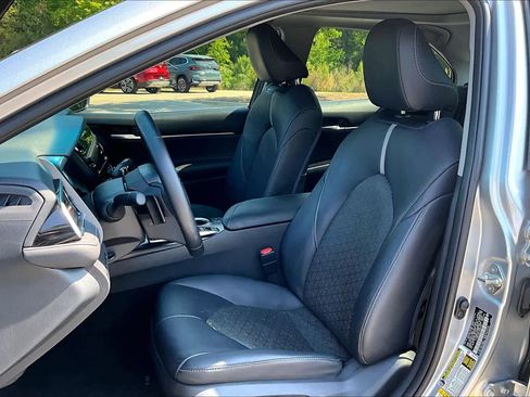 Used 2018 Toyota Camry XSE w/ Audio Package FWD image 7