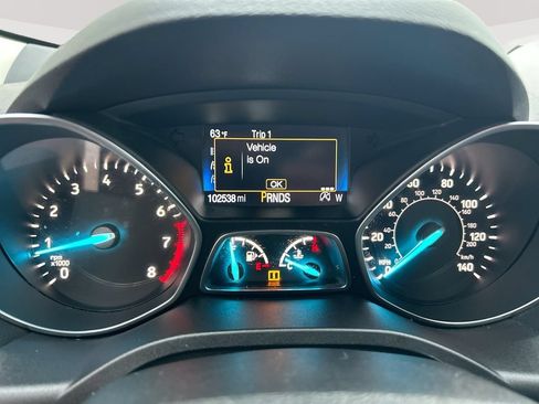 Used 2018 Ford Escape SE w/ SE Sync 3 Package AWD/4WD image 14