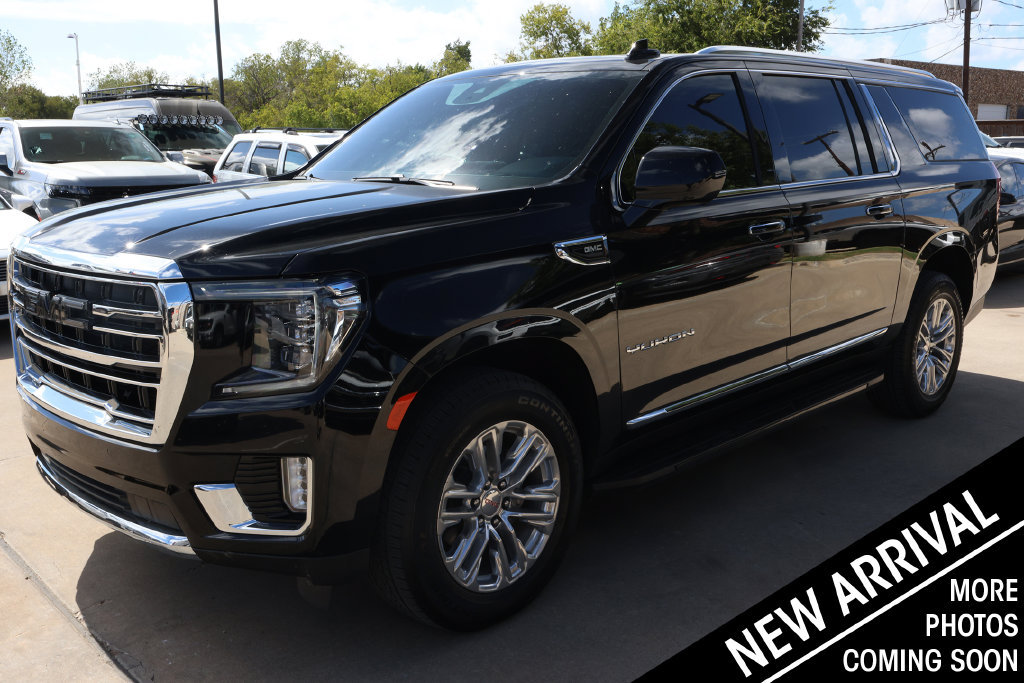 Used 2023 GMC Yukon XL SLT AWD/4WD image 1