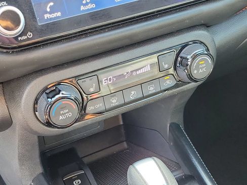 Certified 2023 Nissan Kicks SR w/ SR Premium Package FWD image 26