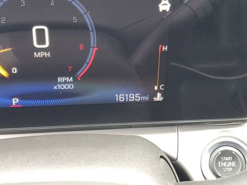 Used 2024 Chevrolet Trax LT w/ Driver Confidence Package image 10