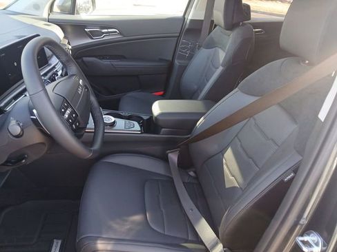New 2026 Kia Sportage SX Prestige AWD/4WD image 11