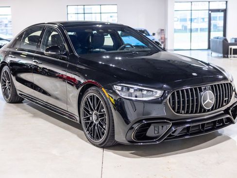 Used 2024 Mercedes-Benz S 63 AMG S w/ AMG Night Package image 10